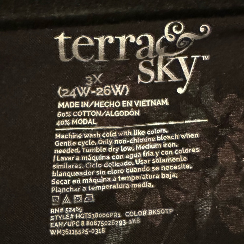 3X (24/26)Terra & Sky Womens Blouse Black Floral Long Sleeve Scoop Neck Pullover - Picture 4 of 5